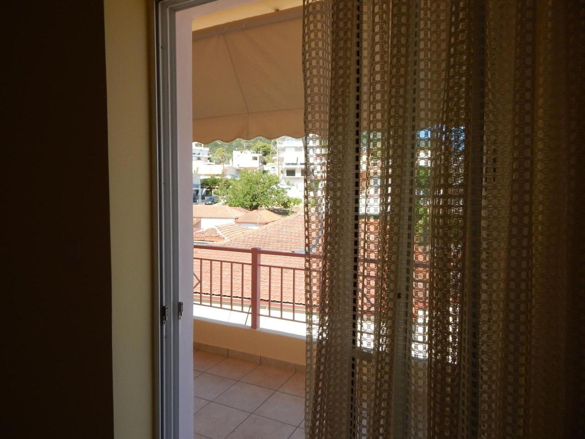 Angela'S Apartment With Beautiful Balcony View Agios Konstantinos  Eksteriør billede